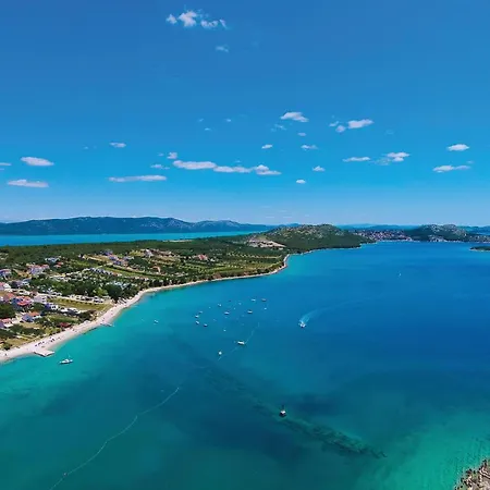 Stunning In Pakoštane