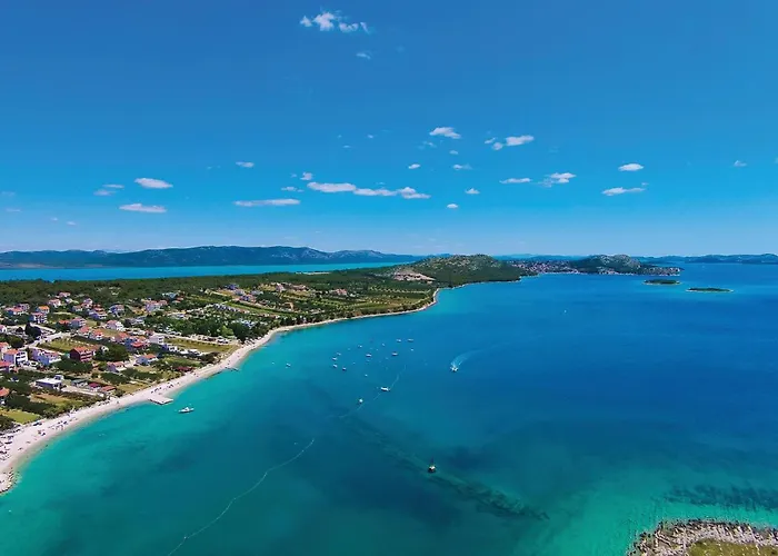 Stunning In Pakoštane