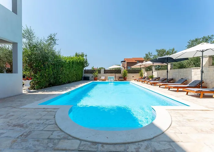 Stunning In Pakoštane